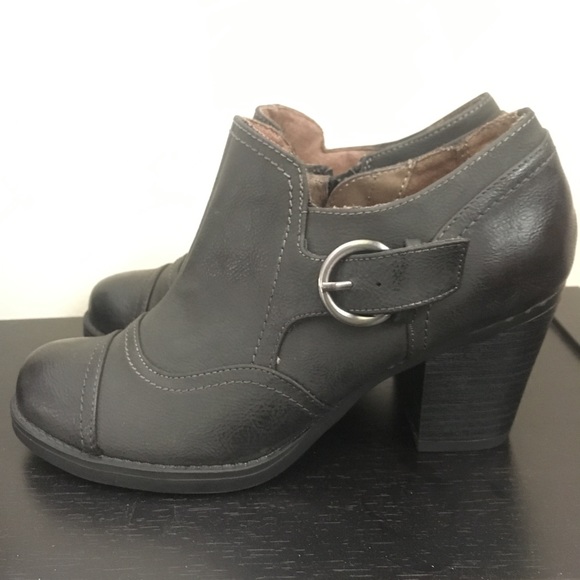 Black ankle booties - Picture 4 of 6